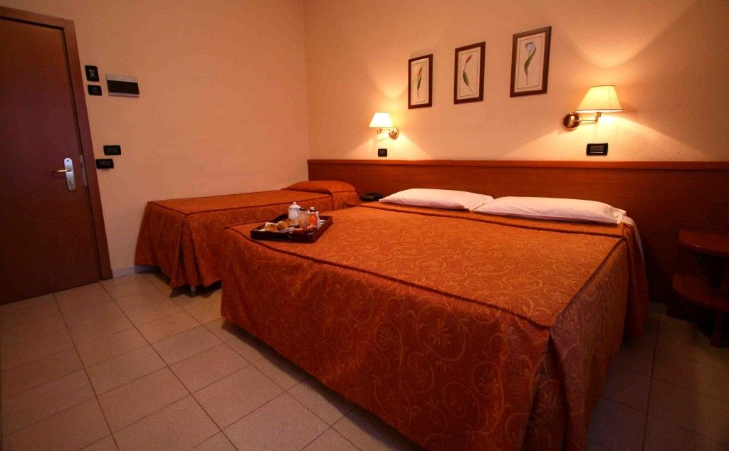 Valmarina Hotel Calenzano Ngoại thất bức ảnh