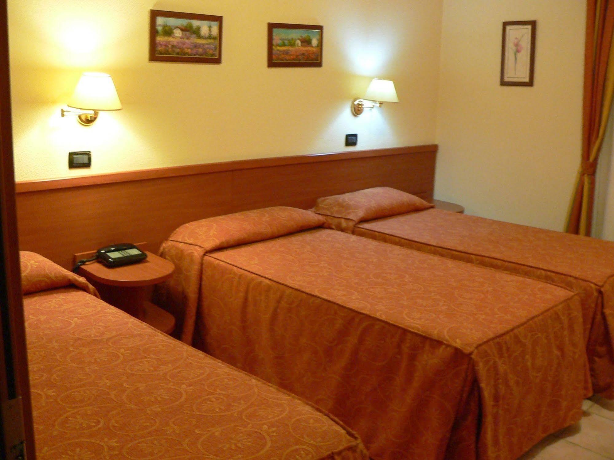 Valmarina Hotel Calenzano Ngoại thất bức ảnh